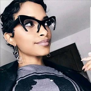 Cat Eye Glasses